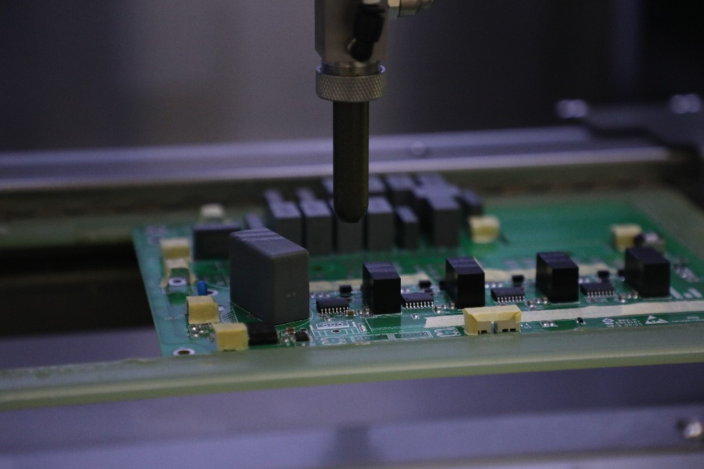 PCBA加工uv三防胶和三防漆有什么区别?uv三防胶和三防漆的区别