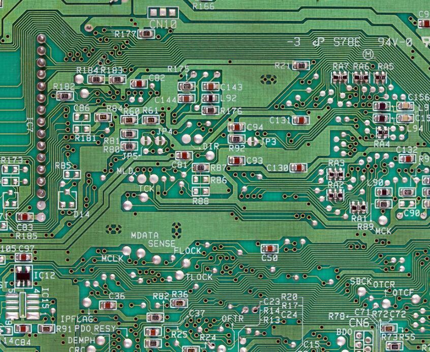 PCB设计中的走线宽度怎样盘算?PCB设计走线宽度盘算的原理和要领